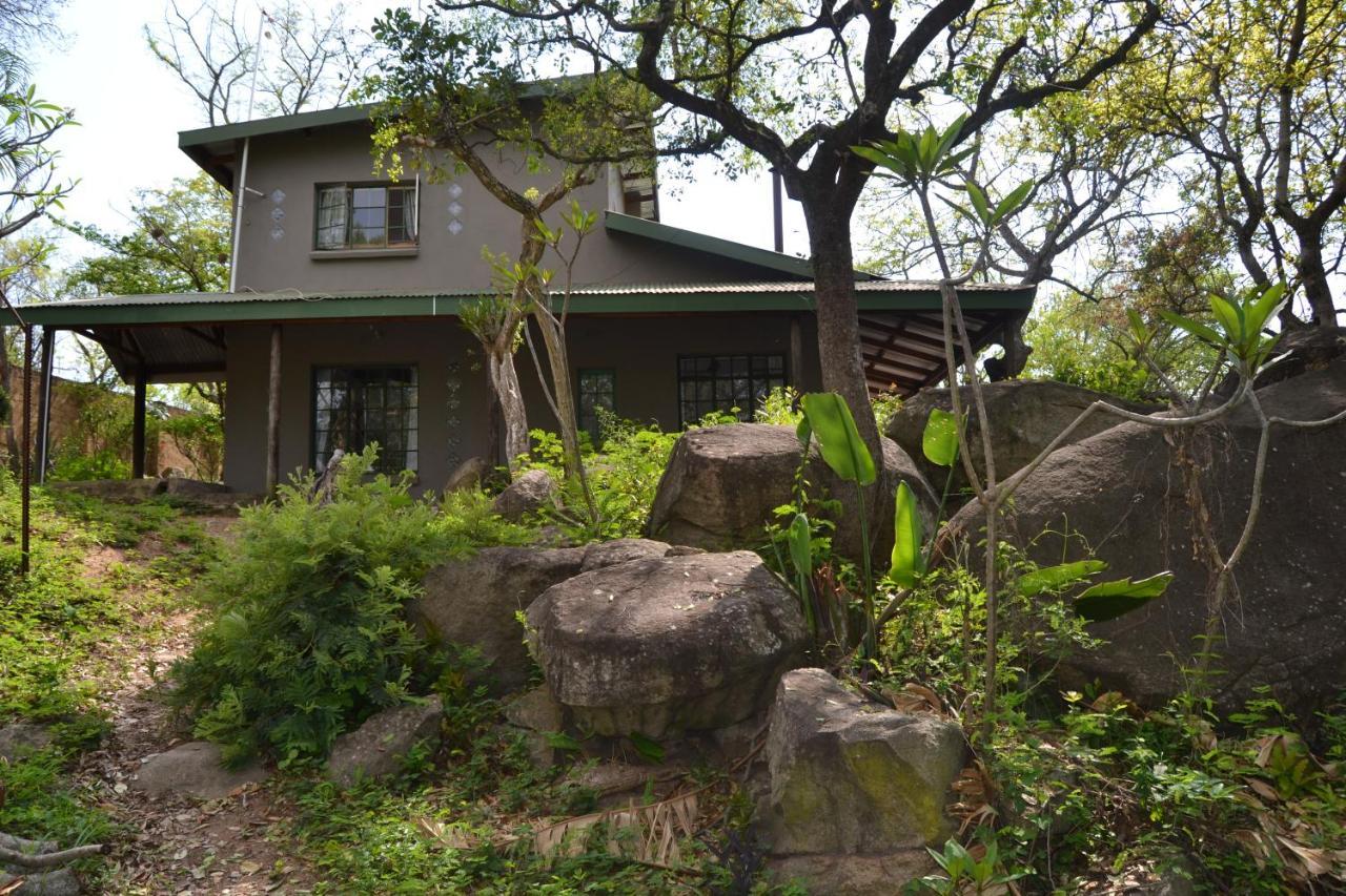 Leopard Tree Retreat Vila Mbombela Exterior foto